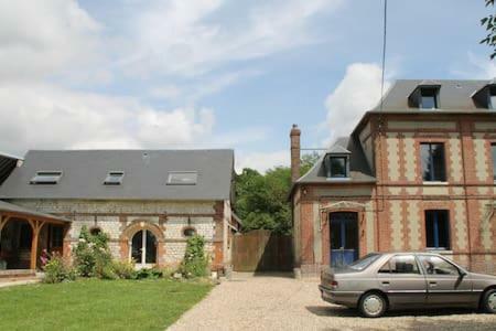 La Petite Maison Arc-En-Ciel La Feuillie  Eksteriør bilde